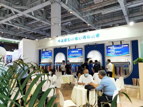 恒豐集團攜百余種新特產品亮相蘭精衛星展區，以綠色創新引領行業未來